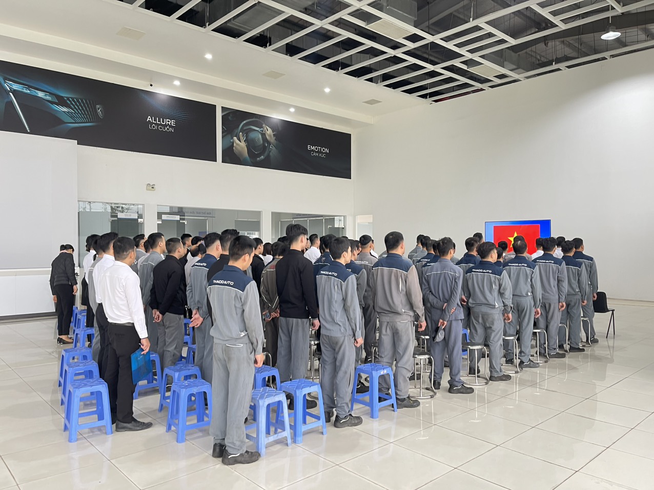 LỄ CHÀO CỜ THÁNG 4/2024 – THACO AUTO VĨNH PHÚC TRIỂN KHAI KẾ HOẠCH BÁN HÀNG THÁNG 04 NĂM 2024